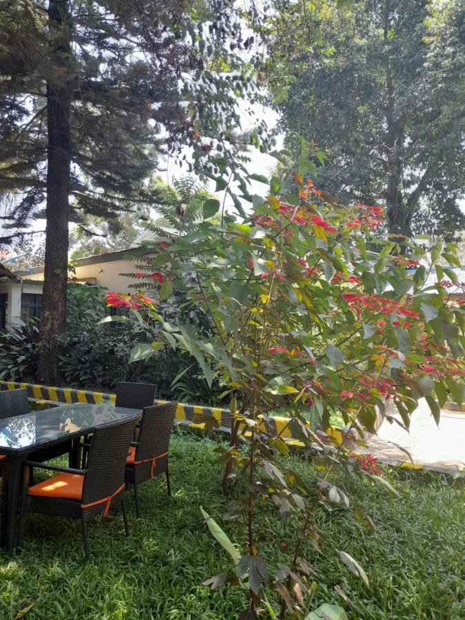 Ibrahim Garden Hostel Аруша Экстерьер фото